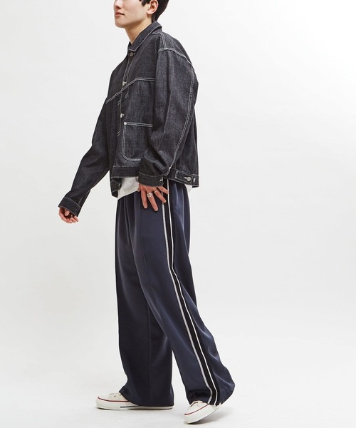 CONVERSE TOKYO（コンバーストウキョウ）の「SIDE LINE LOOSE TRACK PANTS（その他パンツ・レディース・ライトグレー/チャコールグレー/オリーブ/ブラック・MEDIUM/LARGE/SMALL）」の8枚目の写真