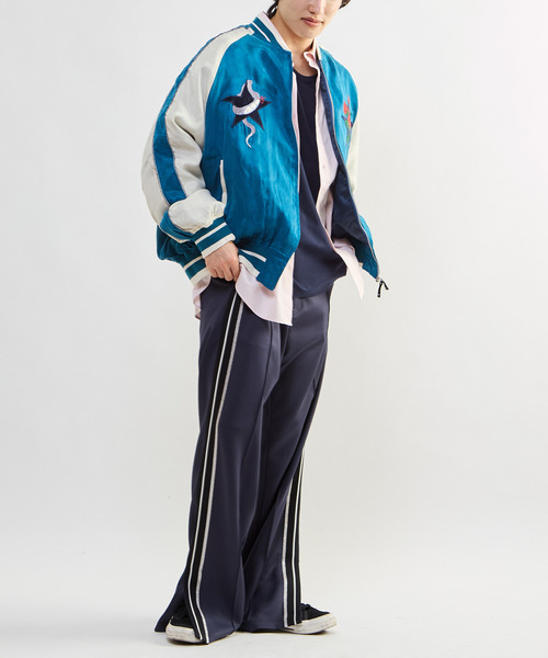 CONVERSE TOKYO(コンバーストウキョウ)の「SIDE LINE LOOSE TRACK PANTS(その他パンツ・レディース・ライトグレー/チャコールグレー/オリーブ/ブラック・MEDIUM/LARGE/SMALL)」の14枚目の写真