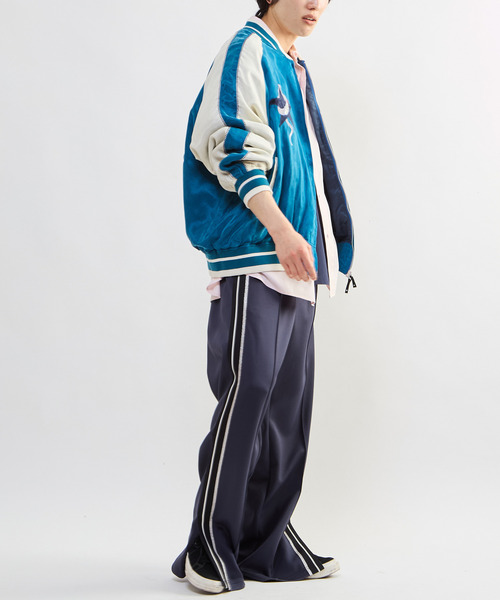 CONVERSE TOKYO(コンバーストウキョウ)の「SIDE LINE LOOSE TRACK PANTS(その他パンツ・レディース・ライトグレー/チャコールグレー/オリーブ/ブラック・MEDIUM/LARGE/SMALL)」の15枚目の写真