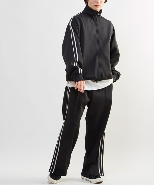 CONVERSE TOKYO(コンバーストウキョウ)の「SIDE LINE LOOSE TRACK PANTS(その他パンツ・レディース・ライトグレー/チャコールグレー/オリーブ/ブラック・MEDIUM/LARGE/SMALL)」の17枚目の写真