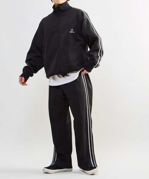 CONVERSE TOKYO(コンバーストウキョウ)の「SIDE LINE LOOSE TRACK PANTS(その他パンツ・レディース・ライトグレー/チャコールグレー/オリーブ/ブラック・MEDIUM/LARGE/SMALL)」の19枚目の写真