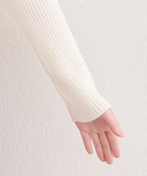 natural couture(ナチュラルクチュール)の「ダイヤ柄プチハイリブニット(ニット/セーター・レディース・オレンジ/イエロー/サックスブルー/ブラック/オフホワイト・FREE)」の14枚目の写真