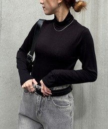 【ISOOK / アイスー】ベーシックタートルネック / ハイネック 長袖 カットソー インナー Tシャツ シンプルトップス 白 黒 無地 ホワイト ブラック