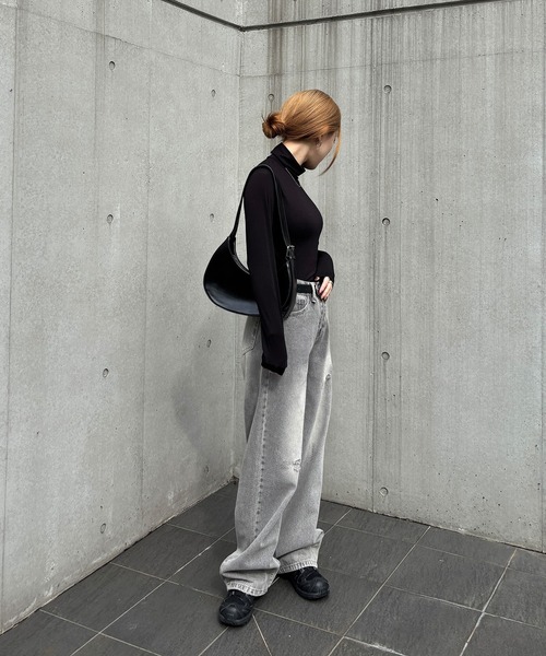 ISOOK（アイスー）の「【ISOOK / アイスー】ベーシックタートルネック / ハイネック 長袖 カットソー インナー Tシャツ シンプルトップス 白 黒 無地 ホワイト ブラック（Tシャツ/カットソー・レディース・ブラック/ホワイト・FREE）」の22枚目の写真