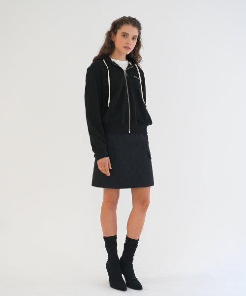 PAUL&ALICE(ポール&アリス)の「QUILTED MINI SKIRT / BLACK(スカート・レディース・ブラック・MEDIUM/SMALL)」の2枚目の写真