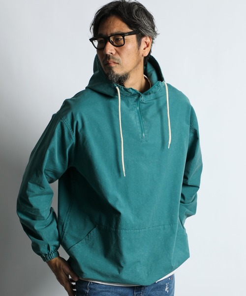 The DUFFER of ST.GEORGE（ザダファーオブセントジョージ）の「SULFUR DYE OXFORD PULLOVER HOODIE SHIRTS：サルファ染め オックスフォード シャツパーカー フードシャツ シャツアウター（パーカー・メンズ・ブラック/グリーン/オレンジ・SMALL/MEDIUM/LARGE/X-LARGE）」の6枚目の写真