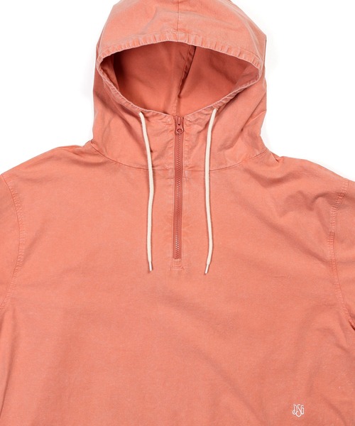 The DUFFER of ST.GEORGE（ザダファーオブセントジョージ）の「SULFUR DYE OXFORD PULLOVER HOODIE SHIRTS：サルファ染め オックスフォード シャツパーカー フードシャツ シャツアウター（パーカー・メンズ・ブラック/グリーン/オレンジ・SMALL/MEDIUM/LARGE/X-LARGE）」の17枚目の写真