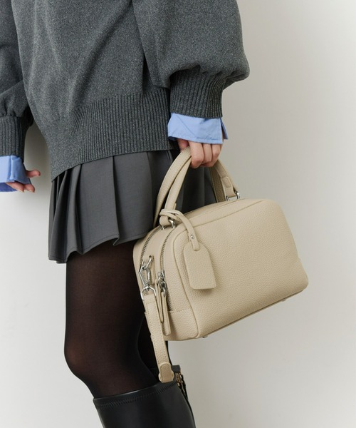 Olu.（オルドット）の「ダブルジップボストンバッグ（ボストンバッグ・レディース・グレイッシュベージュ/ブラック/アイボリー・FREE）」の5枚目の写真