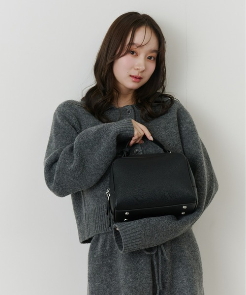 Olu.（オルドット）の「ダブルジップボストンバッグ（ボストンバッグ・レディース・グレイッシュベージュ/ブラック/アイボリー・FREE）」の14枚目の写真