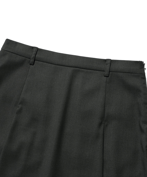 NICE GHOST CLUB(ナイスゴーストクラブ)の「FFATS PLEATS LAYERED SKIRT PANTS_GREY(NG2ESUPA92A)(その他パンツ・レディース・グレー・S/M)」の5枚目の写真
