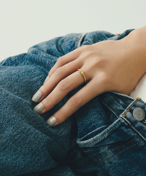 TEN.（テン）の「18KGP タイニーハートリング GD リング ギフト ペアリング ピンキーリング（リング・レディース・ゴールド・#7/#5/#3/#1）」の2枚目の写真