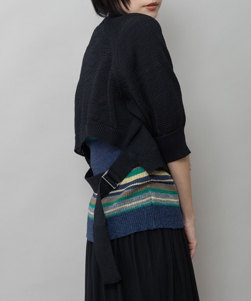 Munich（ミューニック）の「コットンニットバックベルトディテールプルオーバー（ニット/セーター・レディース・マスタード/ブラック/グレー・FREE）」の2枚目の写真