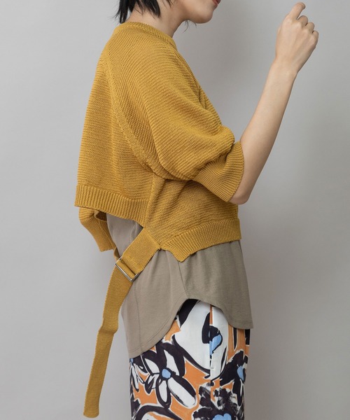 Munich（ミューニック）の「コットンニットバックベルトディテールプルオーバー（ニット/セーター・レディース・マスタード/ブラック/グレー・FREE）」の5枚目の写真