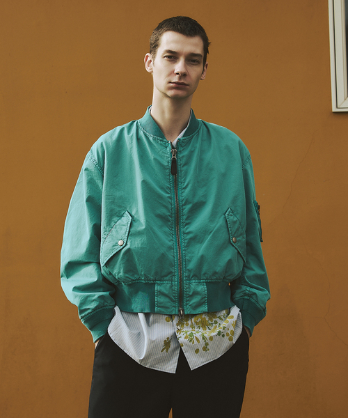 JOURNAL STANDARD（ジャーナルスタンダード）の「オーバー フィット ライト ボンバー ガーメントダイ ブルゾン（MA-1・メンズ・オレンジ/ブラック系その他/ライトブルー・LARGE/MEDIUM）」の10枚目の写真