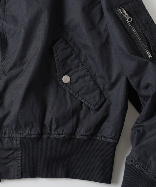 JOURNAL STANDARD（ジャーナルスタンダード）の「オーバー フィット ライト ボンバー ガーメントダイ ブルゾン（MA-1・メンズ・オレンジ/ブラック系その他/ライトブルー・LARGE/MEDIUM）」の21枚目の写真