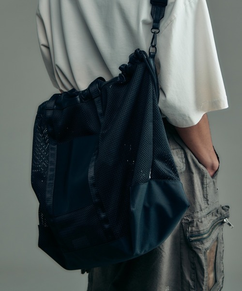 ＪＵＧＬＡＮＳ（ユグランス）の「【ADAM PATEK】Leather trimmed mesh 2way big tote bag（トートバッグ・メンズ・ブラック・FREE）」の3枚目の写真