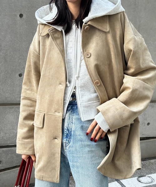 Perushu(ペルーシュ)の「Faux Suede Over Shirt Jacket / フェイクスウェードオーバーシャツジャケット(カバーオール・レディース・ベージュ/ライトグリーン/ブラウン・SMALL/MEDIUM)」の4枚目の写真