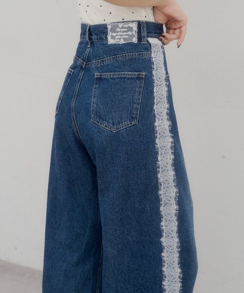 DISCOAT(ディスコート)の「【umm.】サイドレースデニムワイドパンツ《サイズ展開あり》(その他パンツ・レディース・ブルー/インディゴブルー・SMALL/MEDIUM/LARGE)」の2枚目の写真