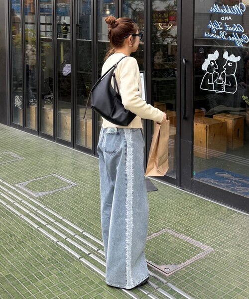 DISCOAT（ディスコート）の「【umm.】サイドレースデニムワイドパンツ《サイズ展開あり》（その他パンツ・レディース・ブルー・SMALL/MEDIUM/LARGE）」の13枚目の写真