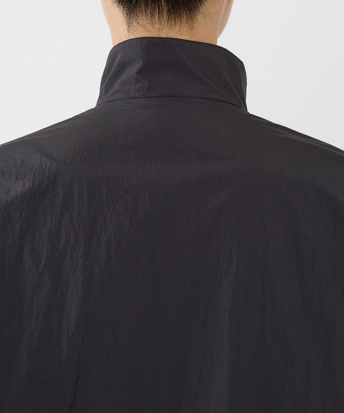 BARNYARDSTORM（バンヤードストーム）の「BARNYARDSTORM / トラックジャケット / JAPAN FABRIC【撥水】（ナイロンジャケット・レディース・ネイビー・FREE）」の19枚目の写真