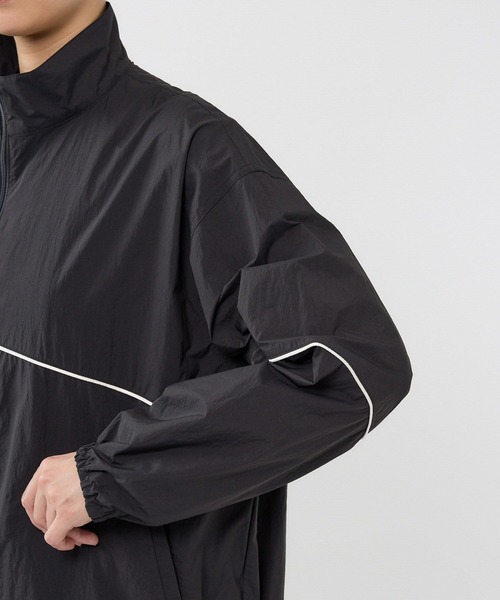 BARNYARDSTORM（バンヤードストーム）の「BARNYARDSTORM / トラックジャケット / JAPAN FABRIC【撥水】（ナイロンジャケット・レディース・ネイビー・FREE）」の20枚目の写真