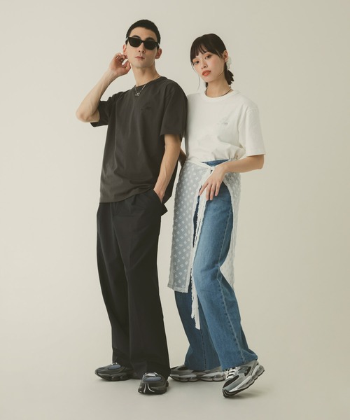 NEW BALANCE(ニューバランス)の「Abzorb 2000(スニーカー・メンズ・シルバー×ブラック・22.5cm/23.0cm/23.5cm/24.0cm/24.5cm/25.0cm/25.5cm/26.0cm/26.5cm/27.0cm/27.5cm/28.0cm/28.5cm/29.0cm/30.0cm)」の13枚目の写真