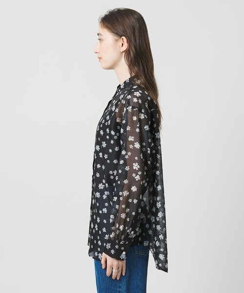 UNITED ARROWS（ユナイテッドアローズ）の「プリント バンドカラー シャツ（シャツ/ブラウス・レディース・ブラック/その他1/ネイビー・FREE）」の18枚目の写真