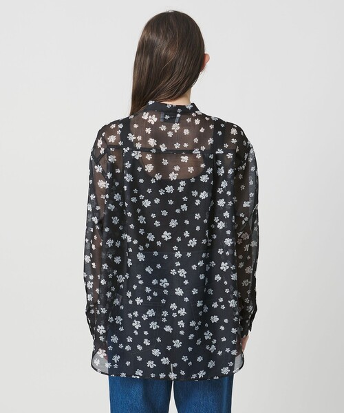 UNITED ARROWS（ユナイテッドアローズ）の「プリント バンドカラー シャツ（シャツ/ブラウス・レディース・ブラック/その他1/ネイビー・FREE）」の19枚目の写真