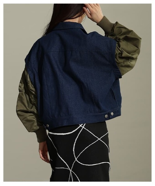Sawa a la mode(サワアラモード)の「デニム×MA-1ドッキングGジャン(MA-1・レディース・ワンウォッシュ/ブラック・FREE)」の13枚目の写真