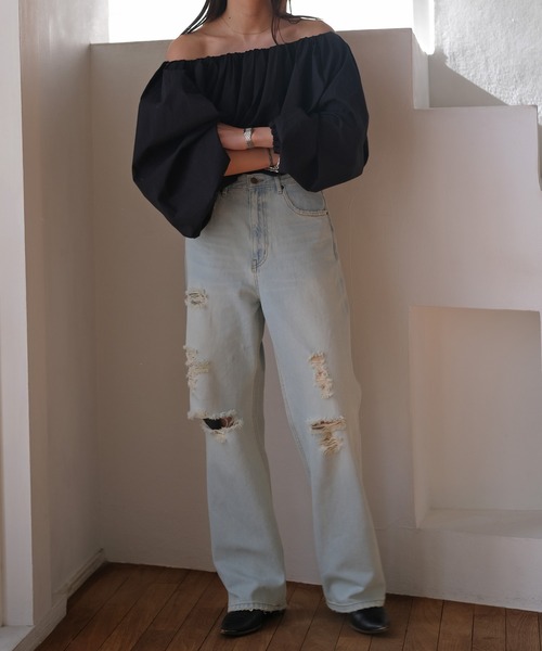 AKTE（アクテ）の「オフショルダーボリュームブラウス（シャツ/ブラウス・レディース・ブラック/ホワイト・FREE）」の6枚目の写真