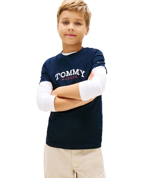 TOMMY HILFIGER(トミーヒルフィガー)の「BOYS モノグラムグラフィックTシャツ(Tシャツ/カットソー・キッズ・レッド/ホワイト/マルチ/ブルー・150cm/130cm/160cm/140cm/120cm)」の4枚目の写真