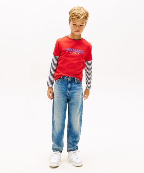 TOMMY HILFIGER(トミーヒルフィガー)の「BOYS モノグラムグラフィックTシャツ(Tシャツ/カットソー・キッズ・レッド/ホワイト/マルチ/ブルー・150cm/130cm/160cm/140cm/120cm)」の16枚目の写真