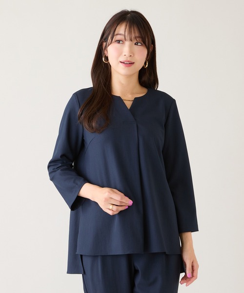 Rose Tiara(ローズティアラ)の「【セットアップ対応】【イージーケア】ストレッチツイルブラウス(シャツ/ブラウス・レディース・ネイビー/ベージュ・46/42/38)」の7枚目の写真