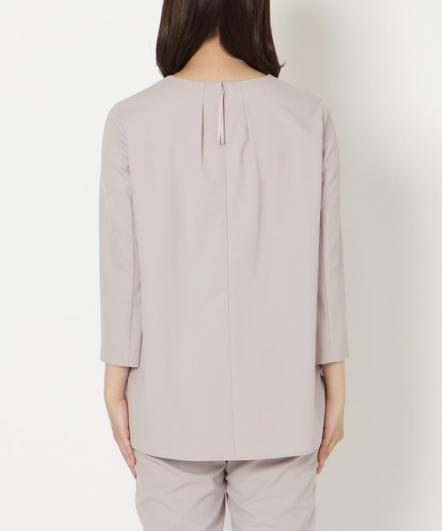 Rose Tiara(ローズティアラ)の「【セットアップ対応】【イージーケア】ストレッチツイルブラウス(シャツ/ブラウス・レディース・ネイビー/ベージュ・46/42/38)」の20枚目の写真