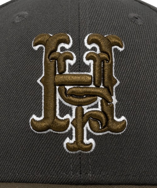 HUF（ハフ）の「NEW ERA VARSITY HAT（キャップ・メンズ・ナチュラル/ブラック/グレー系その他・7 1/8/7 1/4/7 3/8/7 1/2/7 5/8）」の14枚目の写真