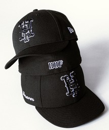 HUF（ハフ）の「NEW ERA VARSITY HAT（キャップ）」