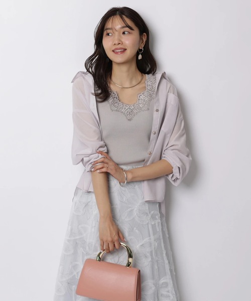 JUSGLITTY（ジャスグリッティー）の「シアーシャツ×レースニットＳＥＴ（ニット/セーター・レディース・チャコールグレー/ホワイト/ピンク/ミント・2）」の5枚目の写真