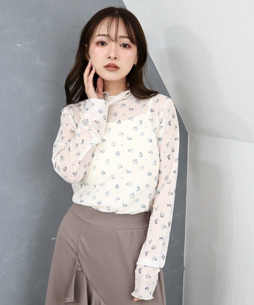 CECIL McBEE（セシルマクビー）の「パワーネット小花柄タートルネック（Tシャツ/カットソー・レディース・アイボリー/チャコールグレー/ブラック・MEDIUM/LARGE）」の10枚目の写真