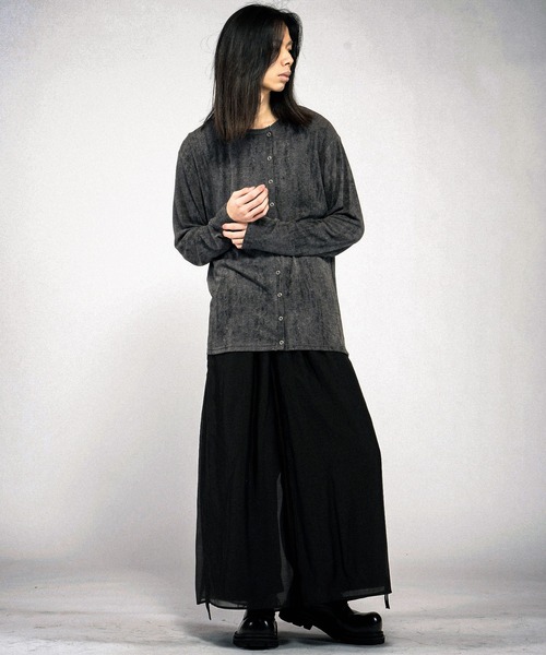 NO ID.(ノーアイディ)の「【NO ID.】Asymmetry Crew Neck Cardigan / アシンメトリー クルーネック カーディガン(カーディガン/ボレロ・メンズ・アイボリー/ブラック/グレー・ONE SIZE)」の9枚目の写真