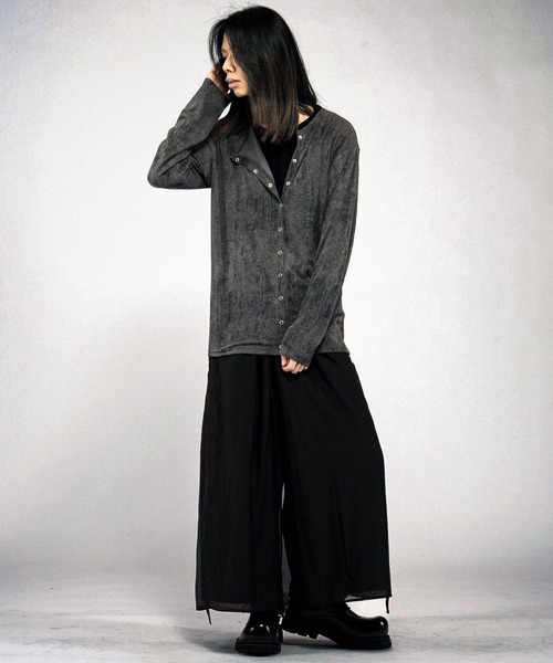 NO ID.(ノーアイディ)の「【NO ID.】Asymmetry Crew Neck Cardigan / アシンメトリー クルーネック カーディガン(カーディガン/ボレロ・メンズ・アイボリー/ブラック/グレー・ONE SIZE)」の14枚目の写真