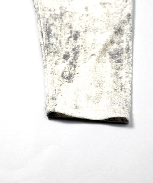 NO ID.(ノーアイディ)の「【NO ID.】Asymmetry Crew Neck Cardigan / アシンメトリー クルーネック カーディガン(カーディガン/ボレロ・メンズ・アイボリー/ブラック/グレー・ONE SIZE)」の6枚目の写真