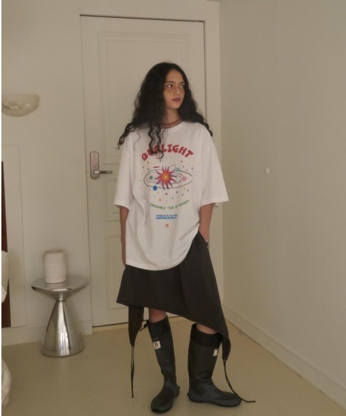 oursaalty（アウアソルティ）の「SAALTY SPACE OVERFIT T-SHIRT（Tシャツ/カットソー・レディース・スモークグレー/ホワイト・FREE）」の8枚目の写真