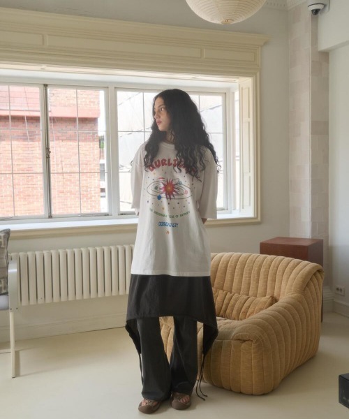 oursaalty（アウアソルティ）の「SAALTY SPACE OVERFIT T-SHIRT（Tシャツ/カットソー・レディース・スモークグレー/ホワイト・FREE）」の9枚目の写真