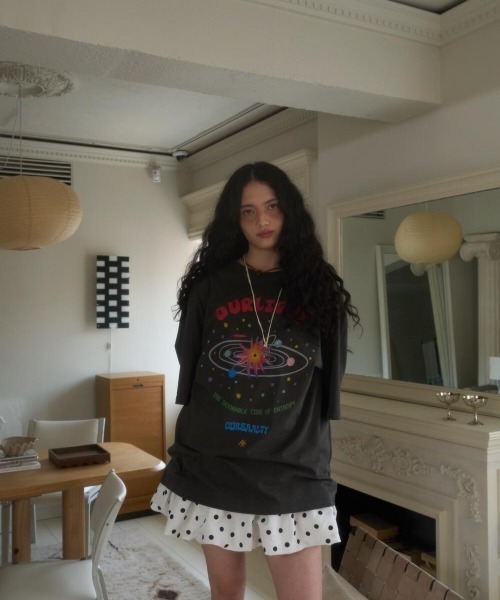 oursaalty（アウアソルティ）の「SAALTY SPACE OVERFIT T-SHIRT（Tシャツ/カットソー・レディース・スモークグレー/ホワイト・FREE）」の18枚目の写真