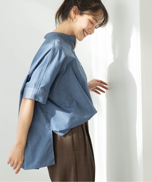 SHOO・LA・RUE（シューラルー）の「【体型カバー/洗濯機可】インせず着られる　デニムライクシャツ（シャツ/ブラウス・レディース・ホワイト/ブルー/ブラック・00）」の16枚目の写真