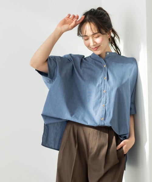 SHOO・LA・RUE（シューラルー）の「【体型カバー/洗濯機可】インせず着られる　デニムライクシャツ（シャツ/ブラウス・レディース・ホワイト/ブルー/ブラック・00）」の18枚目の写真