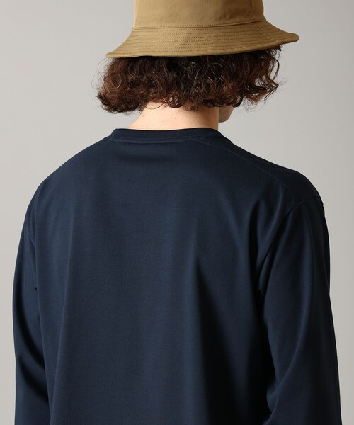 Columbia(コロンビア)の「UVカット Columbia/アーバンハイクグラフィック ロングスリーブTシャツ/コロンビア(Tシャツ/カットソー・メンズ・ブラック/パープル/ホワイト/ホワイト系その他/グリーン/ホワイト系その他2/ブラック系その他/ブルー/グリーン系その他2/グリーン系その他/ブラック系その他2/ホワイト系その他3/ネイビー/ホワイト系その他4・L/XL/M/S)」の15枚目の写真