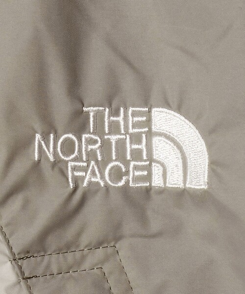 THE NORTH FACE(ザノースフェイス)の「<THE NORTH FACE>チムニー ウィンド ジャケット(マウンテンパーカー・メンズ・ライトグレー/ブラック・XL/M/L)」の20枚目の写真