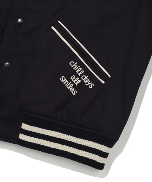 Wacky WiLLy(ワッキーウィリー)の「PATCHWORK GRAPHIC VARSITY JACKET(スタジャン・メンズ・クリーム/ネイビー・SMALL/MEDIUM/LARGE/X-LARGE)」の18枚目の写真