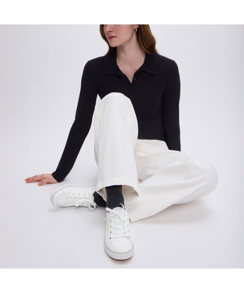 Keds(ケッズ)の「Keds ケッズ センター スリー レザー ホワイト(スニーカー・レディース・ホワイト・23.0cm/23.5cm/24.0cm/24.5cm/25.0cm/22.5cm)」の2枚目の写真